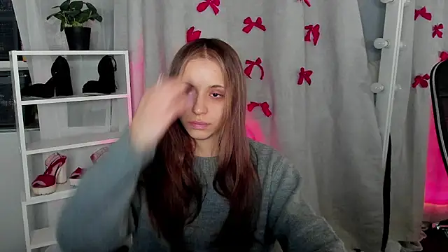 Snapshot of Sahara_Shields chatting on 02-09-25, 10:20 Sahara Shields online show from 02-09-25, 10:20