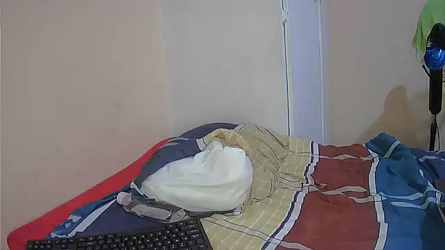 Snapshot of BigBootyStudent chatting on 01-24-25, 08:54 BigBootyStudent online show from 01-24-25, 08:54