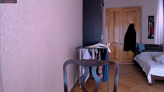  Roselina  online show from 02-09-25, 09:16