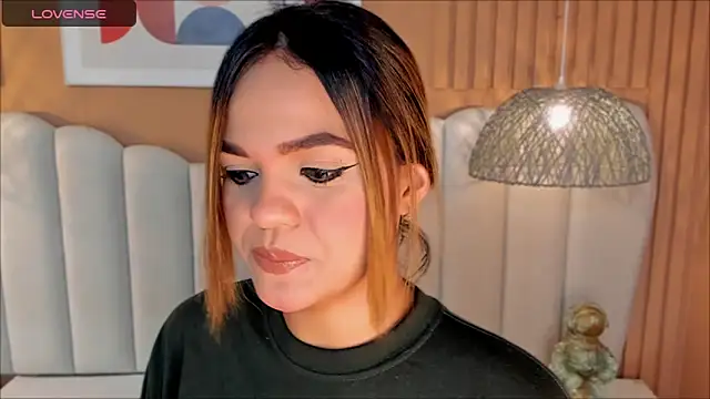 Snapshot of rutila_ford chatting on 01-31-25, 10:10 rutila ford online show from 01-31-25, 10:10