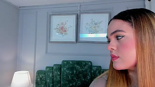 Snapshot of rutila_ford chatting on 02-19-25, 10:12 rutila ford online show from 02-19-25, 10:12