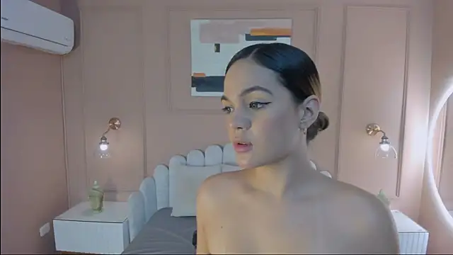 Snapshot of rutila_ford chatting on 03-18-25, 06:15 rutila ford online show from 03-18-25, 06:15