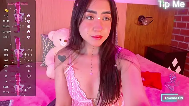 AdaaMillan online show from 02-08-25, 12:06