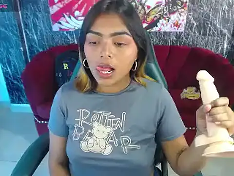 Snapshot of madelein_m chatting on 01-29-25, 08:46 madelein m online show from 01-29-25, 08:46