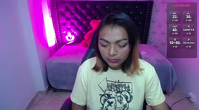 Snapshot of madelein_m chatting on 02-15-25, 12:22 madelein m online show from 02-15-25, 12:22