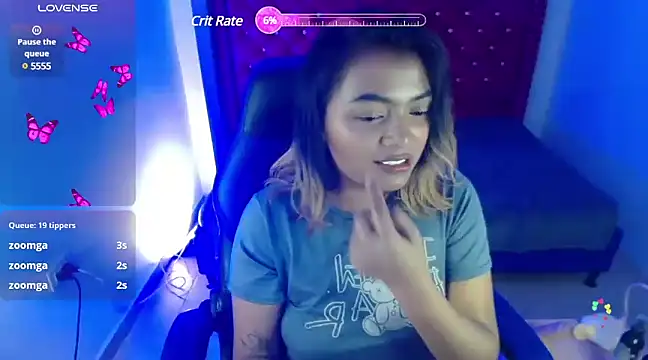 Snapshot of madelein_m chatting on 03-13-25, 01:54 madelein m online show from 03-13-25, 01:54