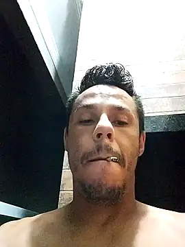 Snapshot of Santanacumxplod chatting on 01-25-25, 02:37 Santanacumxplod online show from 01-25-25, 02:37