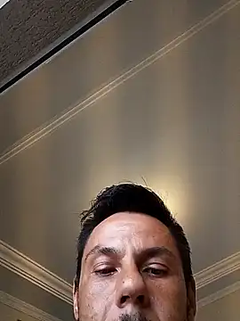 Snapshot of Santanacumxplod chatting on 01-28-25, 07:53 Santanacumxplod online show from 01-28-25, 07:53