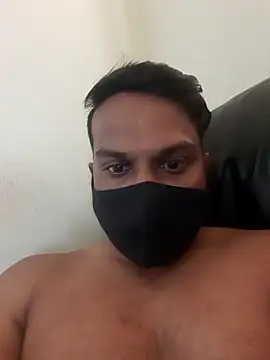 Snapshot of Chennaibull15 chatting on 02-02-25, 06:37 Chennaibull15 online show from 02-02-25, 06:37