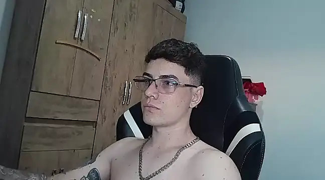 Dyllan   online show from 01-21-25, 09:57