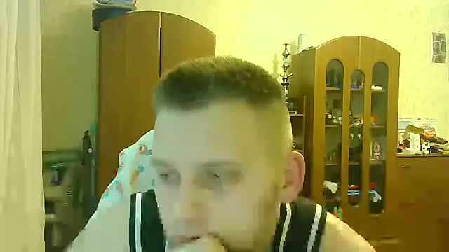 HunterOnBoobs online show from 02-18-25, 10:58