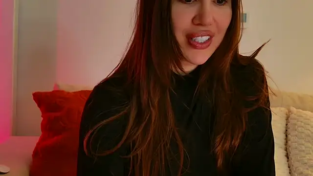 GoddessRoxana online show from 12-18-25, 01:17