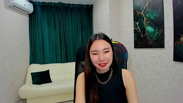 AnnaReyla online show from 03-12-25, 02:12