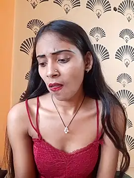 Snapshot of Divya-2007 chatting on 02-21-25, 10:17 Divya-2007 online show from 02-21-25, 10:17