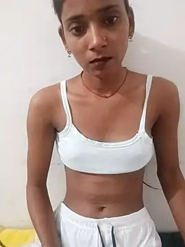 Snapshot of Divya-2007 chatting on 10-11-25, 12:10 Divya-2007 online show from 10-11-25, 12:10