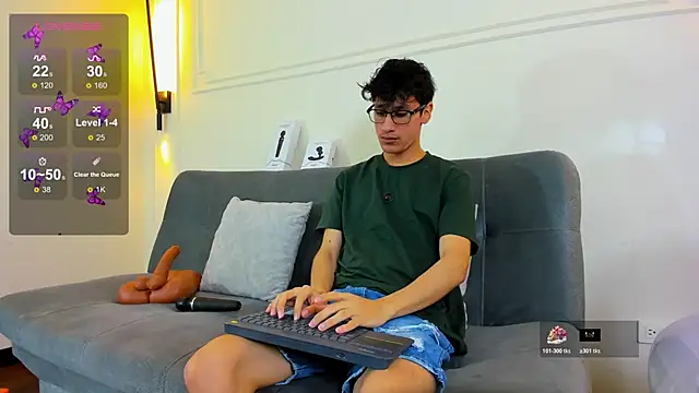 Cum hunters online show from 12-02-25, 03:23