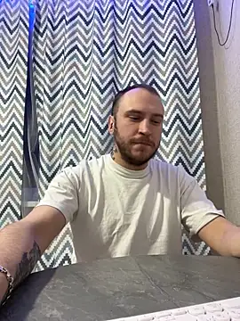 Snapshot of _XxX-XxX_ chatting on 01-25-25, 02:04  XxX-XxX  online show from 01-25-25, 02:04
