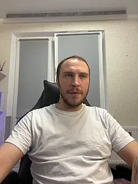 Snapshot of _XxX-XxX_ chatting on 03-01-25, 12:28  XxX-XxX  online show from 03-01-25, 12:28