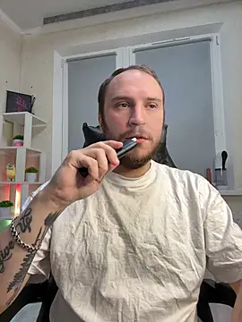 Snapshot of _XxX-XxX_ chatting on 03-20-25, 09:35  XxX-XxX  online show from 03-20-25, 09:35