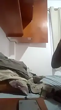 Snapshot of jacaranduba07 chatting on 02-27-25, 07:15 jacaranduba07 online show from 02-27-25, 07:15