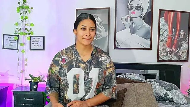 Snapshot of loretahorny chatting on 02-25-26, 03:10 loretahorny online show from 02-25-26, 03:10