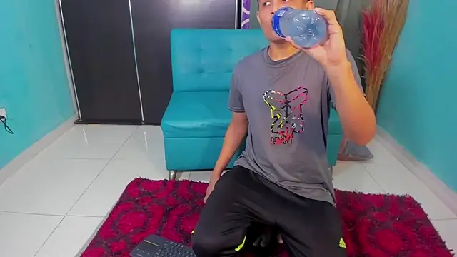 Snapshot of CoupleTwink12 chatting on 02-01-25, 08:58 CoupleTwink12 online show from 02-01-25, 08:58