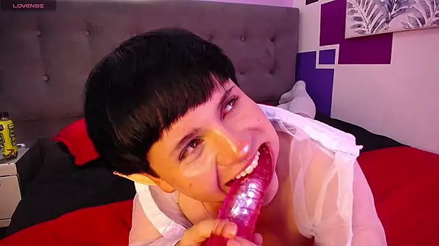 Snapshot of dalmonn_lennoxx chatting on 02-04-25, 12:51 dalmonn lennoxx online show from 02-04-25, 12:51