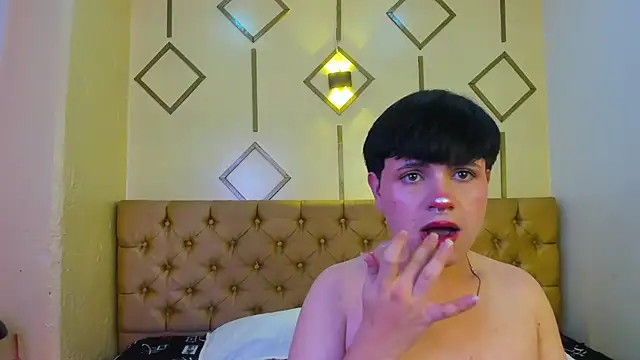 Snapshot of dalmonn_lennoxx chatting on 03-14-25, 07:34 dalmonn lennoxx online show from 03-14-25, 07:34