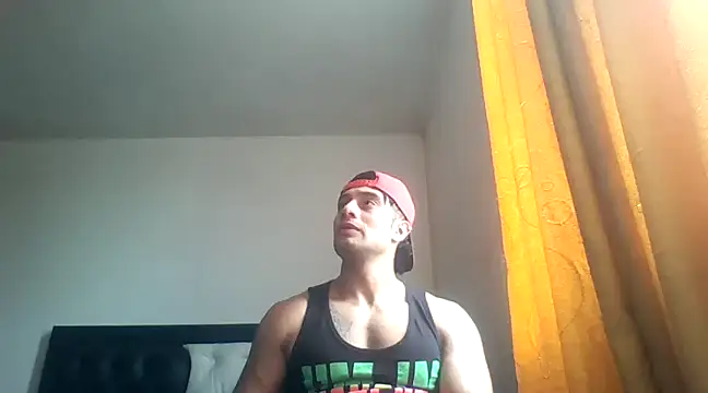 Snapshot of davidcr89 chatting on 01-30-25, 03:40 davidcr89 online show from 01-30-25, 03:40