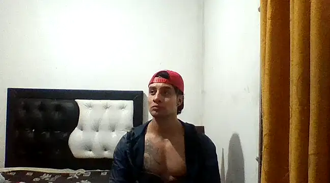 Snapshot of davidcr89 chatting on 01-31-25, 03:41 davidcr89 online show from 01-31-25, 03:41