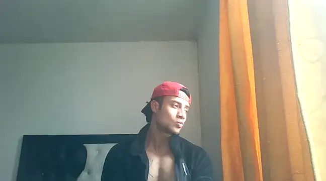 Snapshot of davidcr89 chatting on 02-02-25, 07:14 davidcr89 online show from 02-02-25, 07:14