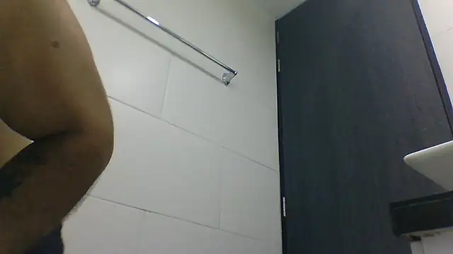 Snapshot of davidcr89 chatting on 11-01-25, 08:05 davidcr89 online show from 11-01-25, 08:05