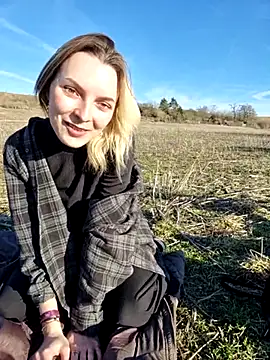 jennisweet online show from 03-03-25, 03:20