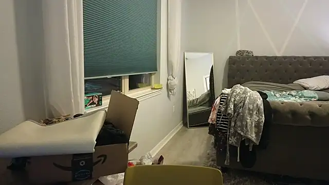 TheConfidentialClub online show from 01-18-25, 01:19