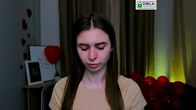 Snapshot of flora_ri chatting on 02-25-25, 04:53 flora ri online show from 02-25-25, 04:53