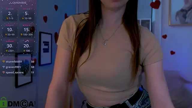 Snapshot of flora_ri chatting on 03-08-25, 12:00 flora ri online show from 03-08-25, 12:00