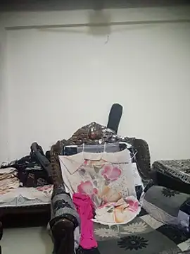 YourSuperTanya online show from 03-17-25, 04:33