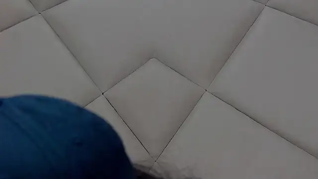 ChloeFrost online show from 09-12-25, 04:23