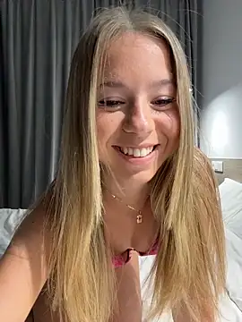 Snapshot of Norabbyxox chatting on 08-05-26, 10:12 Norabbyxox online show from 08-05-26, 10:12