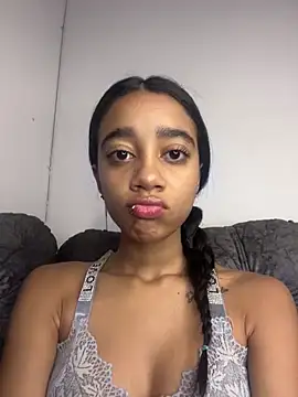 Zoe Sweett18 online show from 02-25-26, 12:37