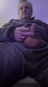 Snapshot of Paolo7619 chatting on 03-19-25, 09:05 Paolo7619 online show from 03-19-25, 09:05