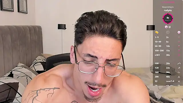 dylanspencer28 online show from 01-30-25, 02:38