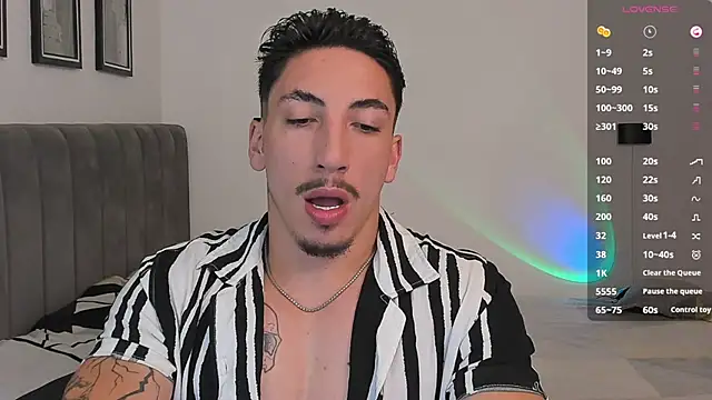 dylanspencer28 online show from 02-11-25, 06:44