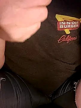 Snapshot of almighty_d chatting on 02-26-25, 10:04 almighty d online show from 02-26-25, 10:04