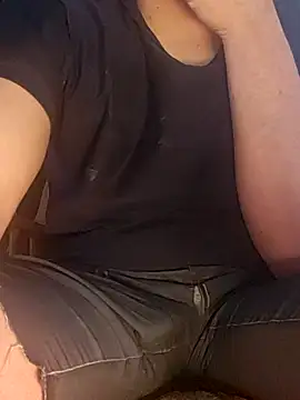 Snapshot of almighty_d chatting on 03-02-25, 03:48 almighty d online show from 03-02-25, 03:48