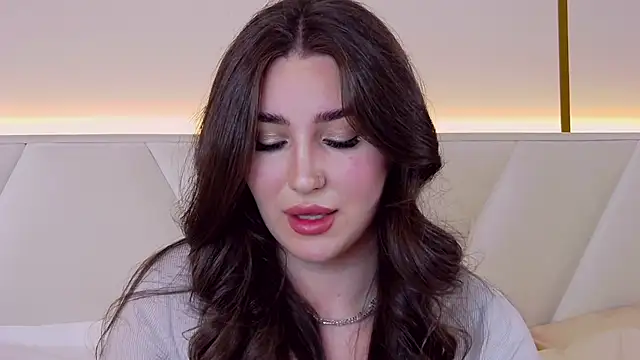 KiraBarlows online show from 02-24-25, 10:14