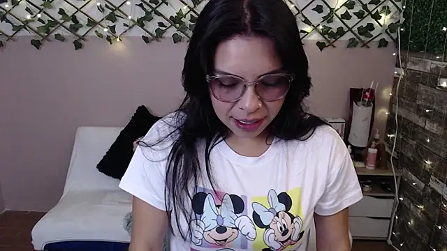 cute bunny95 online show from 03-11-25, 01:12