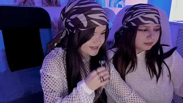 DiaAngell online show from 04-17-26, 07:50