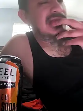 Burrrucecold00 online show from 02-23-25, 10:53