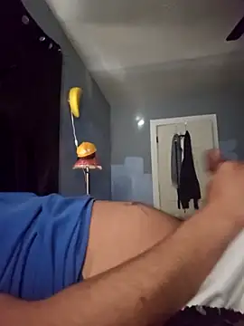 Burrrucecold00 online show from 03-11-25, 02:18